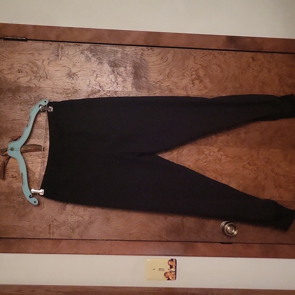 Reebok Jogger Pants, front pockets L - Picture 3 of 11